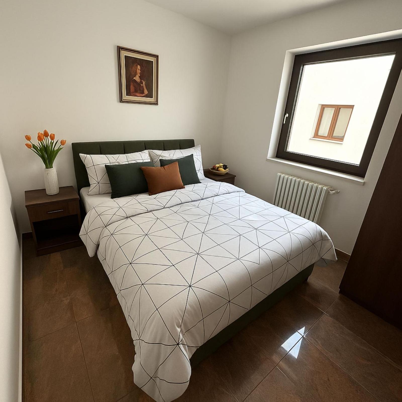 Apartments Villa Mirjana บุดวา ภายนอก รูปภาพ